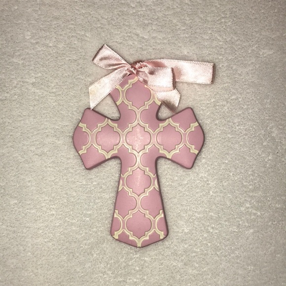 Cross - Picture 1 of 2